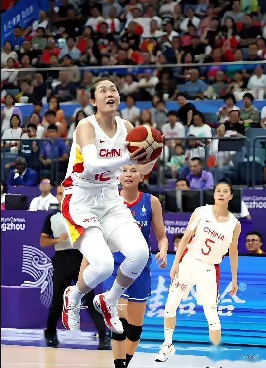 包含还得练！中国女篮全场罚球25中12命中率仅48%的词条