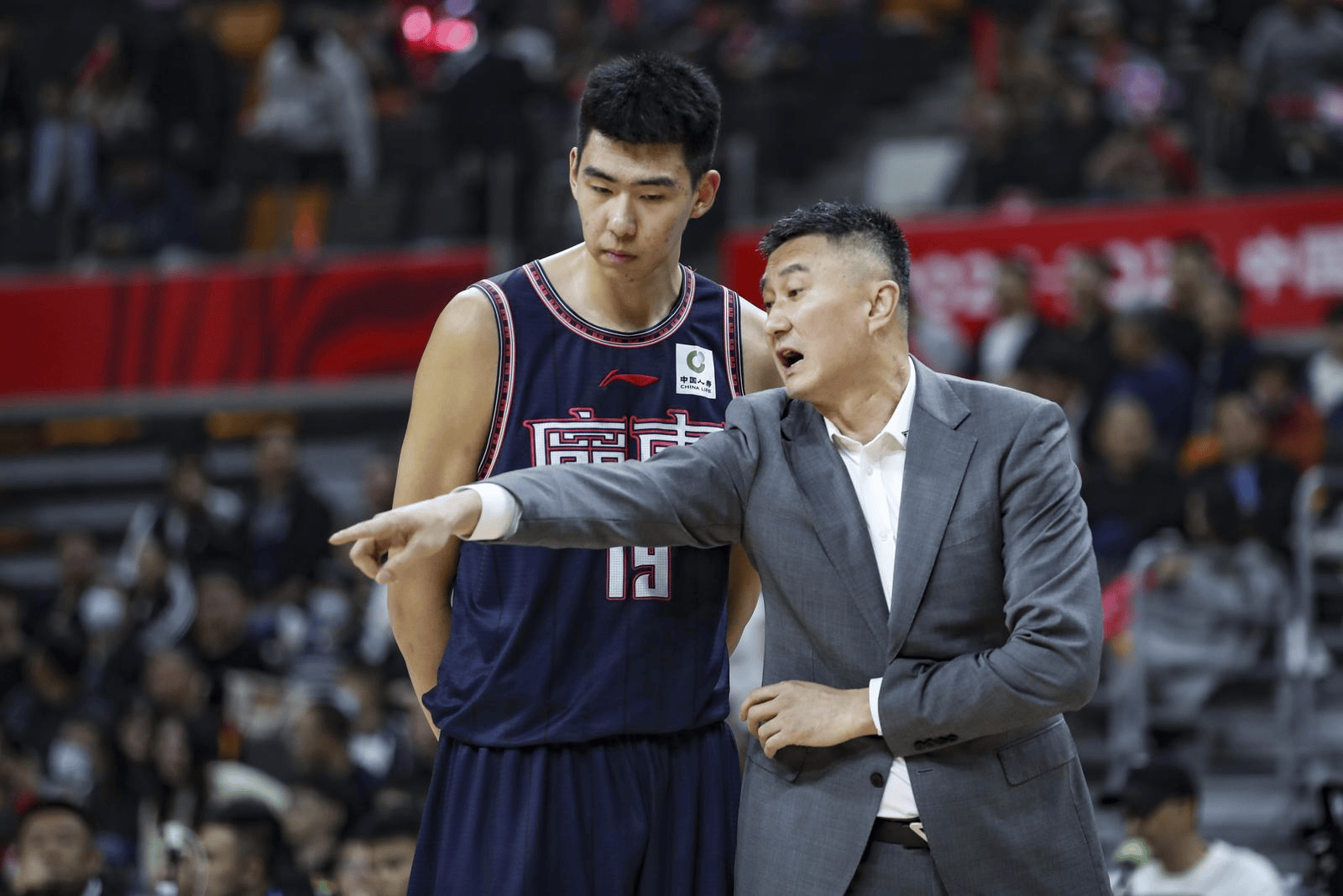 关于中国男篮宣布裁员：徐昕与刘金雨离队返回俱乐部的信息